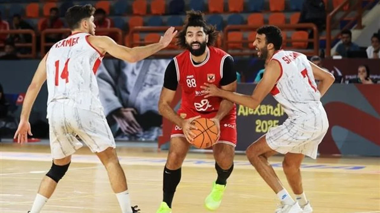 قمة السلة الليلة.. موعد انطلاق مباراة الأهلي والزمالك في دوري السوبر اليوم